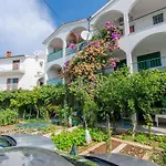 Apartment Zoric Rogoznica (Sibenik-Knin)